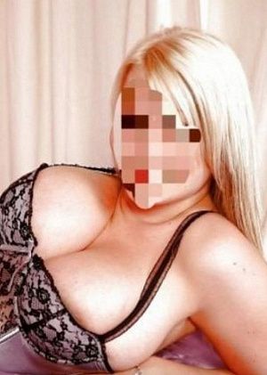 Ксюша - проверенные фото проститутки