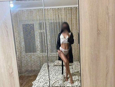 Оксана — эротические фото